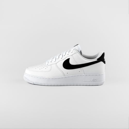 Nike Air Force 1 07 White Black M