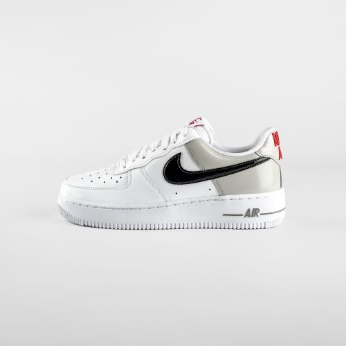 Nike Air Force 1 Low Patent Swoosh