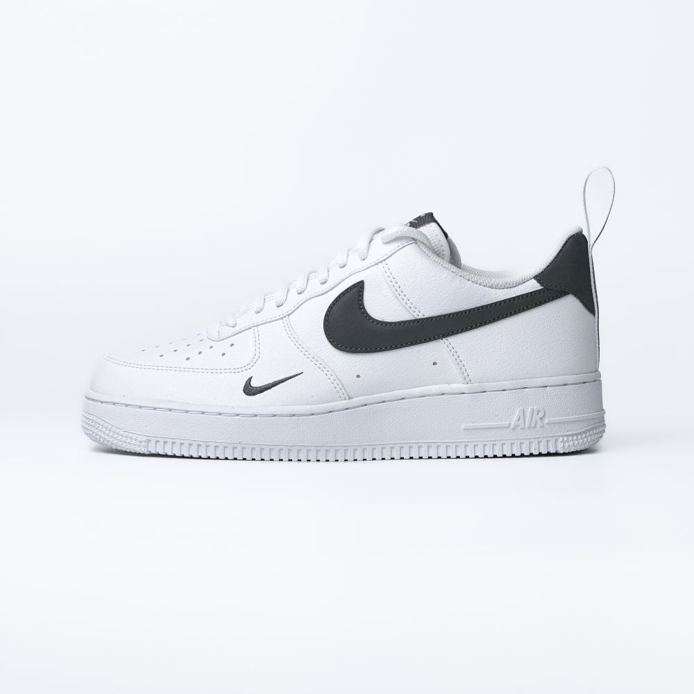 Nike Air Force 1 07 LV8 Utility DX8967 100 C Vzuti