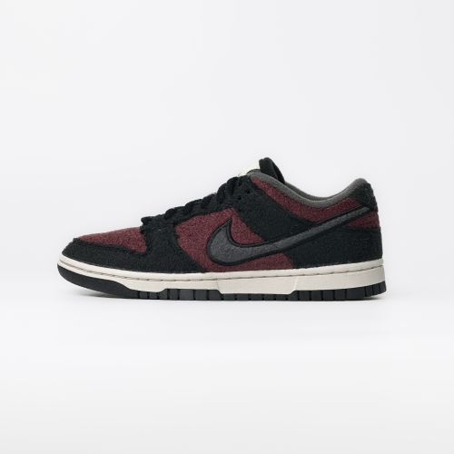 Nike Dunk Low SE Fleece Pack Burgundy Crush