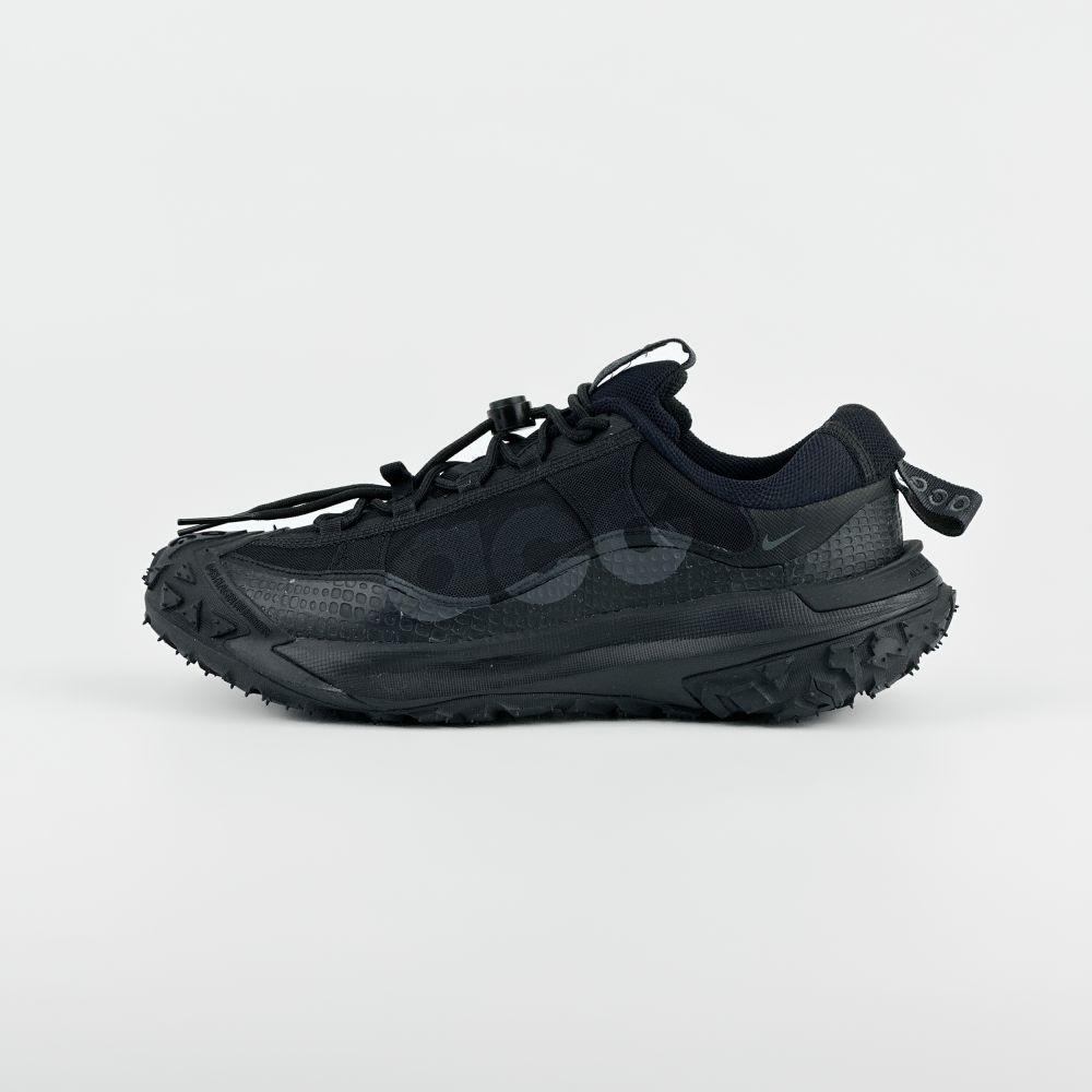 Nike ACG Mountain Fly 2 Low Triple Black DV7903 002 C Vzuti