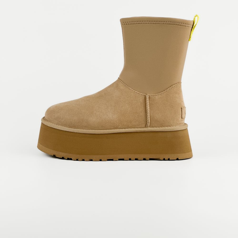 UGG Dipper Boot Sand