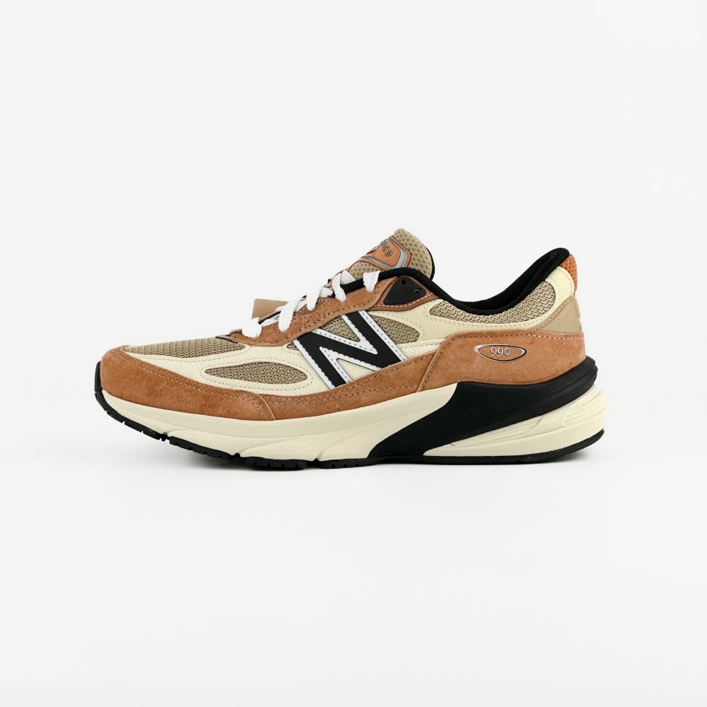 New Balance 990v6