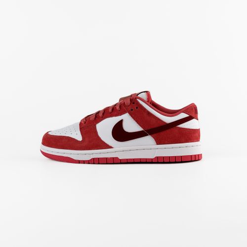 Nike Dunk Low Valentine's Day