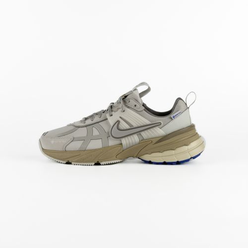 Nike V2K Run Gore-Tex Light Bone